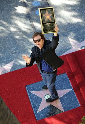 نجمة على رصيف هوليوود للنجم البريطاني بول مكارتني 